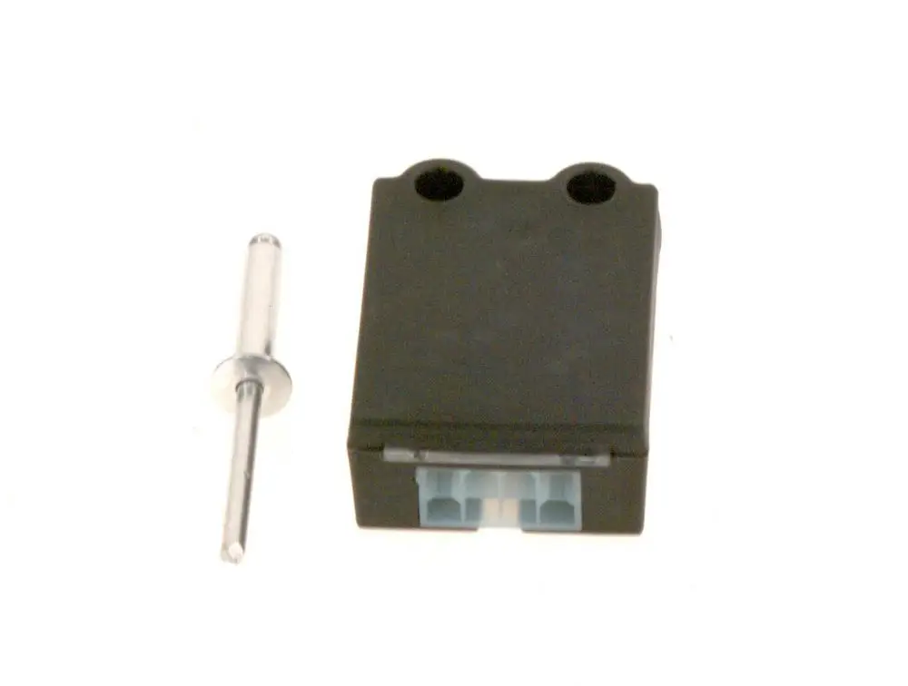 Schwarze elektronische Steuerungseinheit von Bosch mit zwei Anschlussbuchsen und einem abnehmbaren Metallstift daneben.
